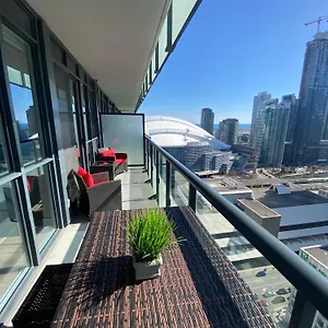 - Free Parking, Views, Near Cn Tower , Toronto Canada